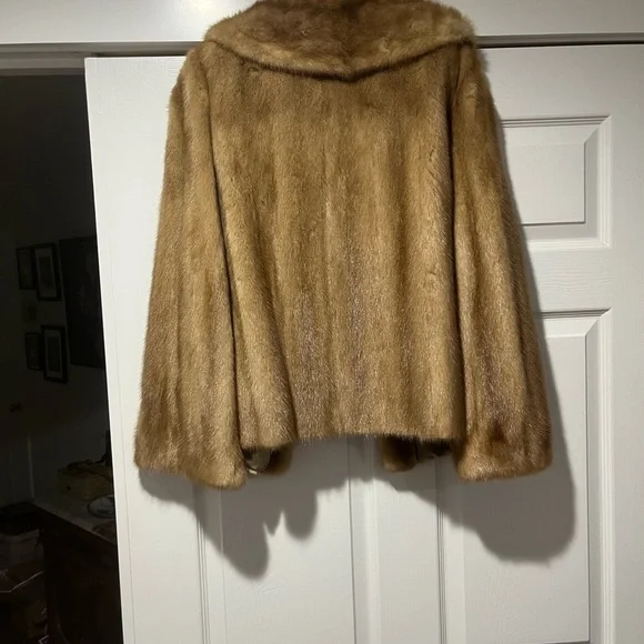 Graf's Exclusive Furs Vintage Mink Jacket - Picture 2 of 6